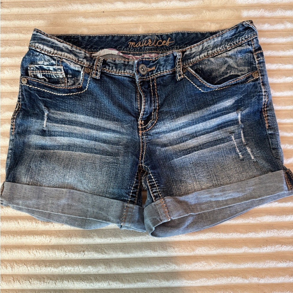 Maurice’s shorts size 11/12
